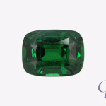 Green tsavorite, cushion cut, Africa — 5.49 ct