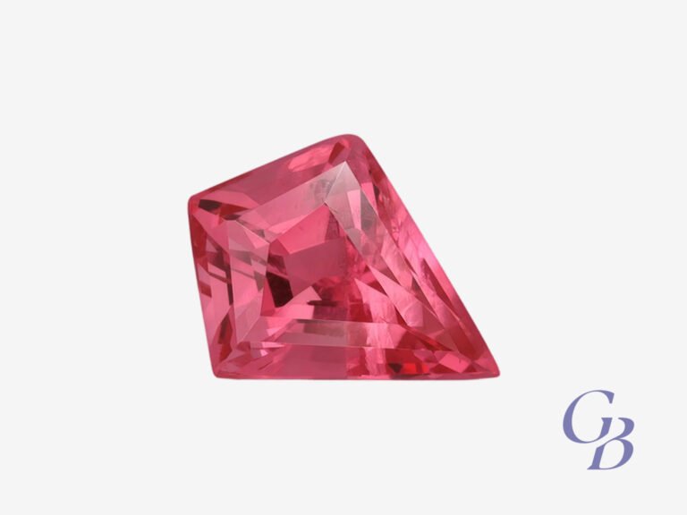 Pink spinel in kite shape, Tanzania