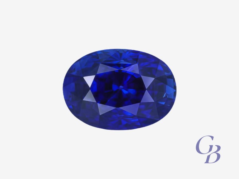 Royal Blue sapphire in oval shape, Sri Lanka (Ceylon)