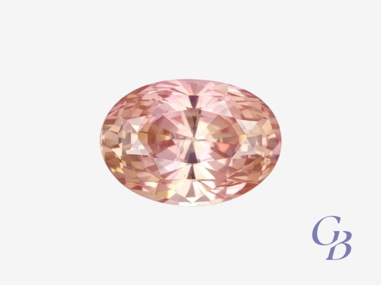Sunrise Color sapphire in oval shape, Sri Lanka (Ceylon)
